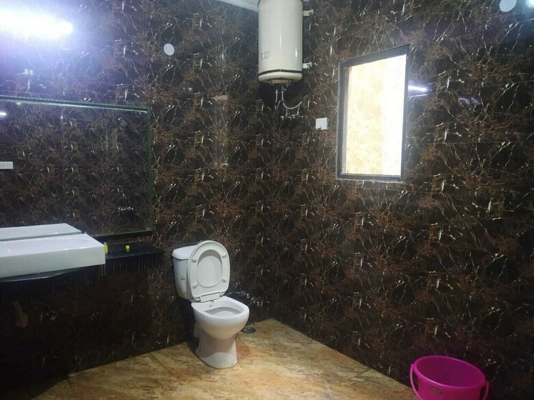 Adb Rooms Hotel Ivory Palace