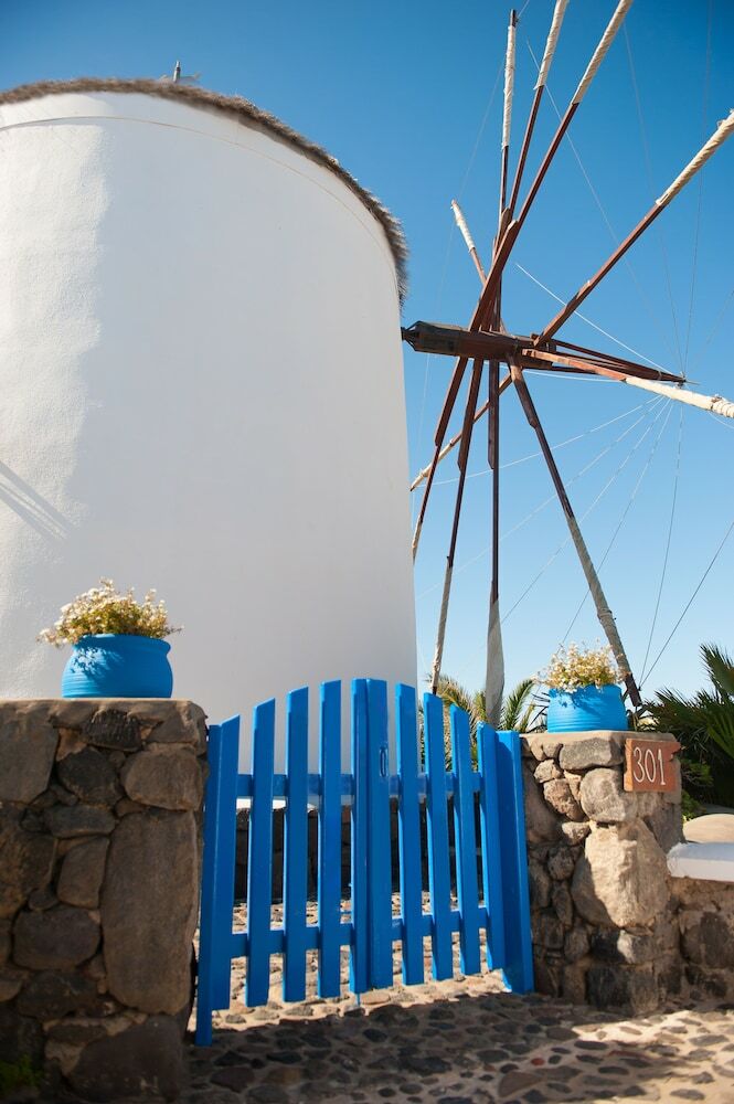Milos Villas Hotel