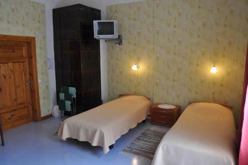 Hostal Tiia Guesthouse
