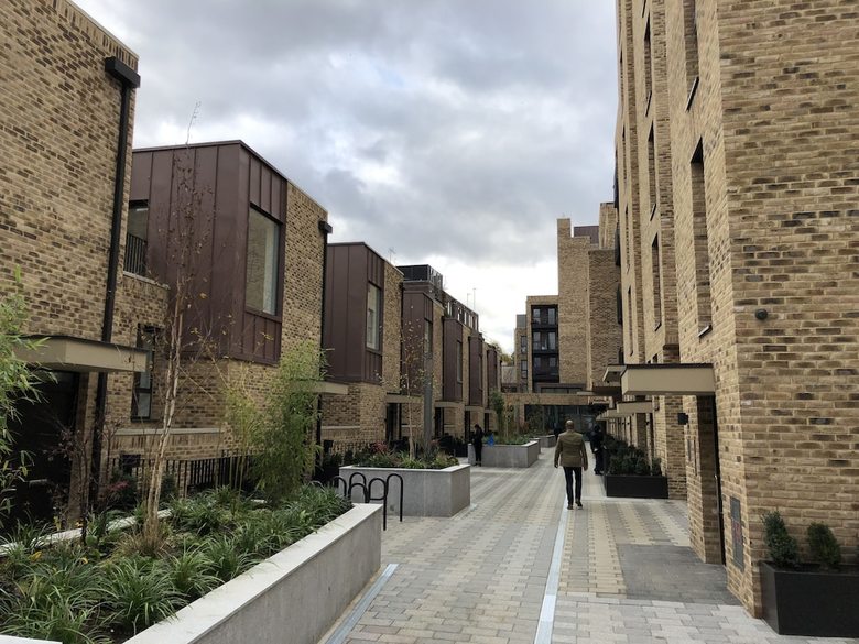 Luxury 2 Bed 2 Bath Apartments Next To Kings Cross