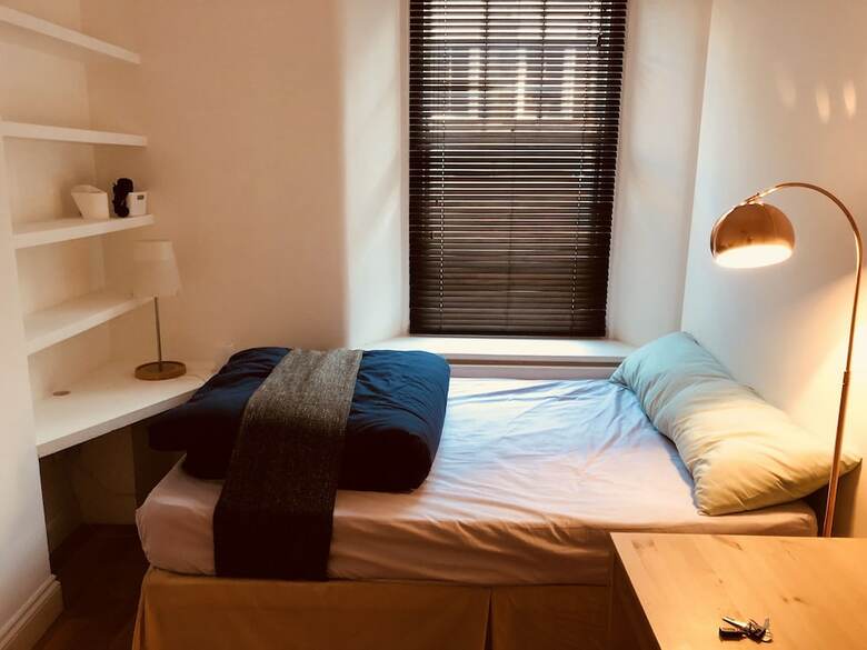 3 Bedroom Apartments Wells Street
