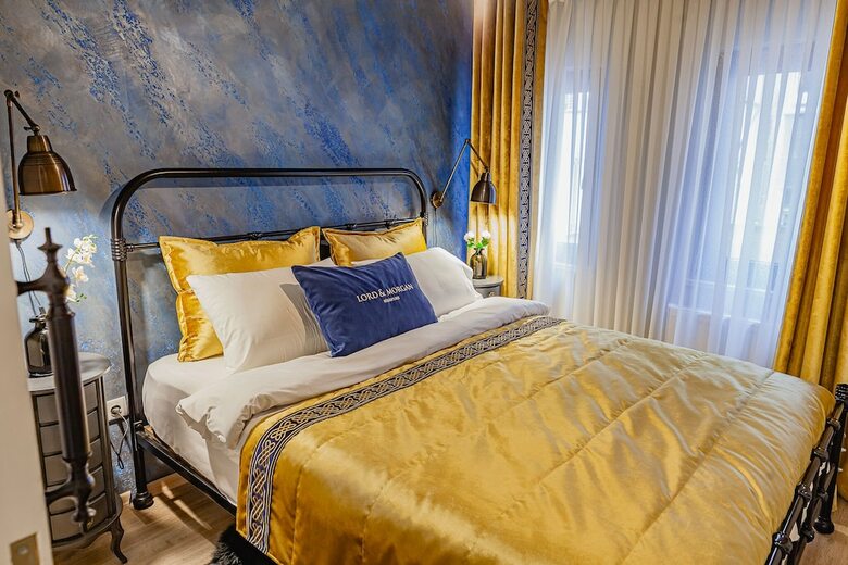 Lord Morgan & Exclusive Design Nisantasi