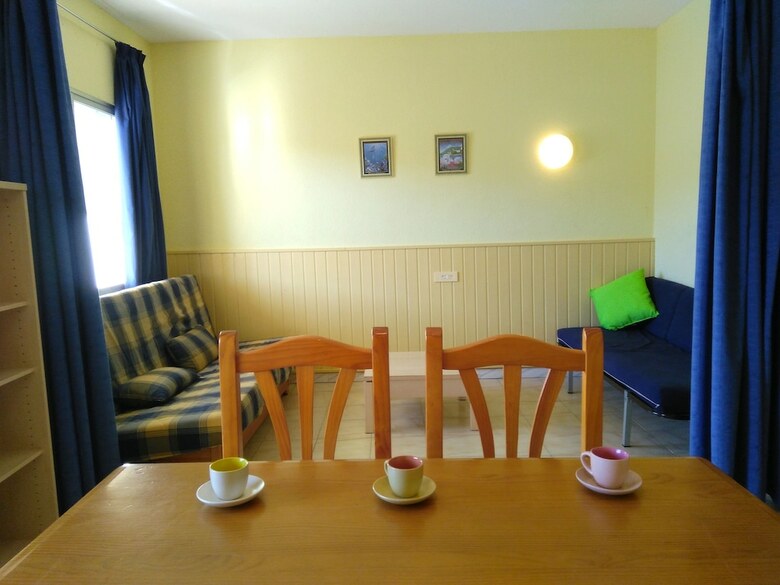 Apartamentos Ap Costas Pe�ismar II 2 Dormitorios