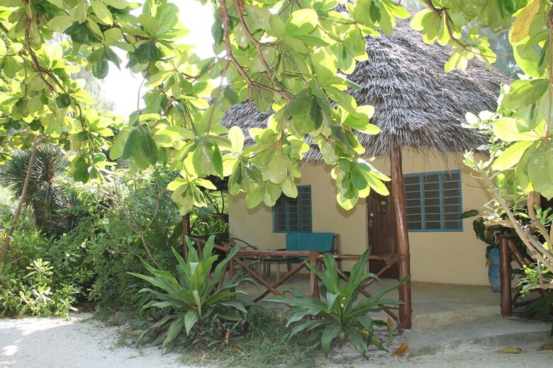 Posada Garden Beach Bungalows