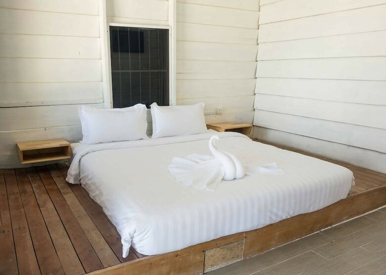 Hotel Sarasea Resort