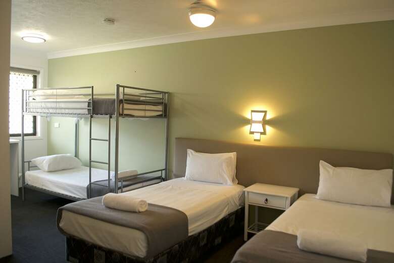 Motel Gold Coast Inn