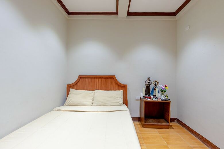 Hotel Arjaymay Apartelle