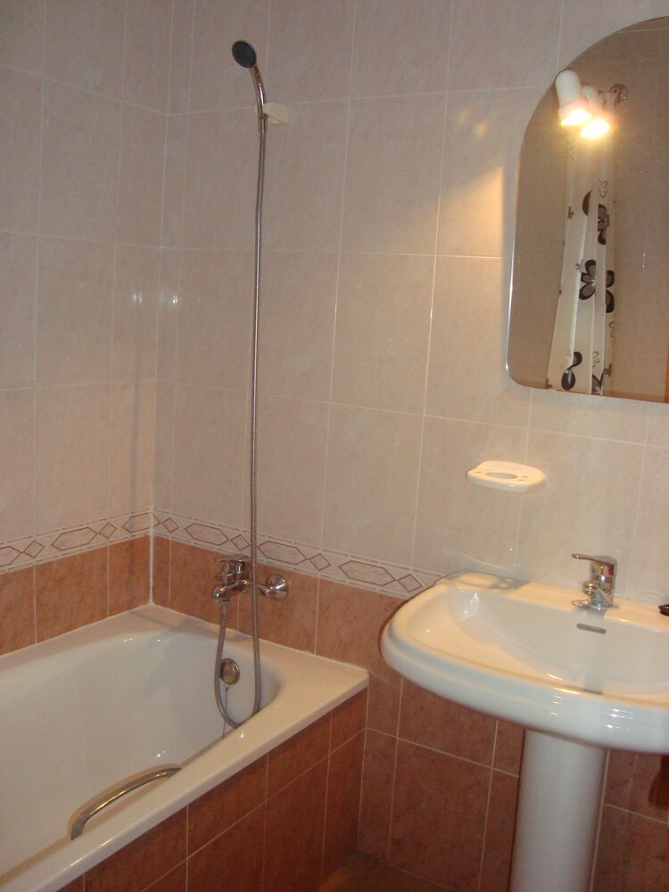 Apartamentos Ap Costas Edison 3 Dormitorios