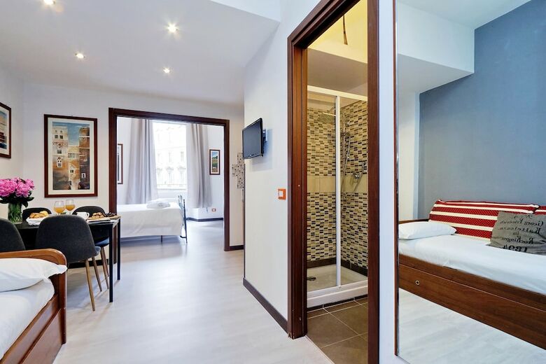 Cavour Square Apartment
