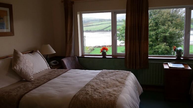 Hotel O'connors Guesthouse