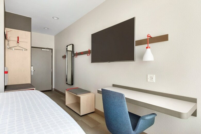 Avid Hotel Midland