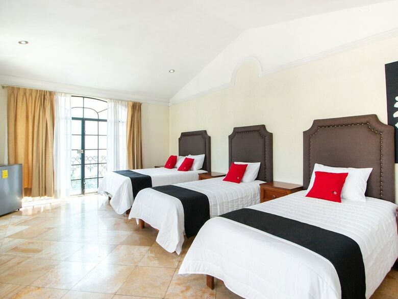 Hotel Capital O San Jose San Luis