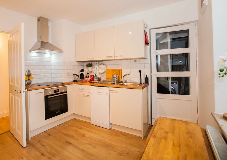 Aparthotel Modern London Home Near Clapham