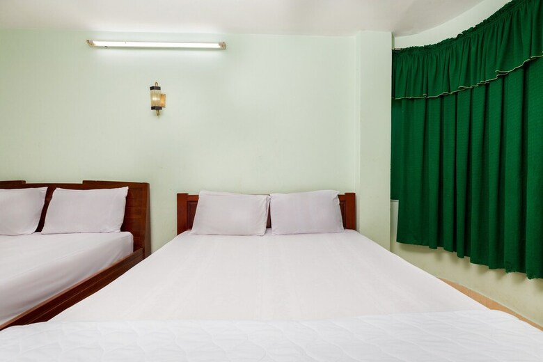 Hotel Oyo 752 Mat Troi Vang