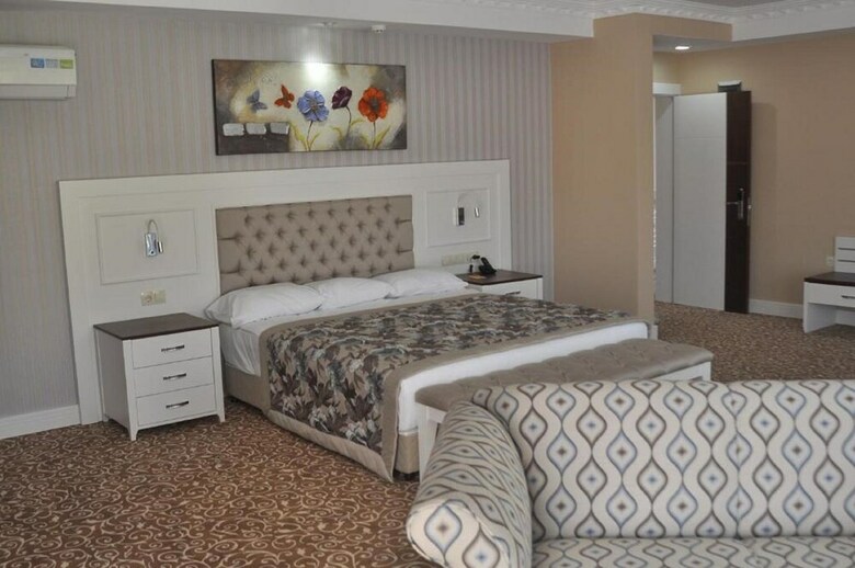 Hotel Simena Holiday Village
