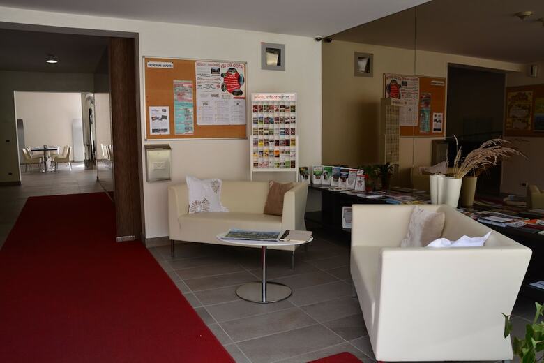 Aparthotel Suite Hotel Klass