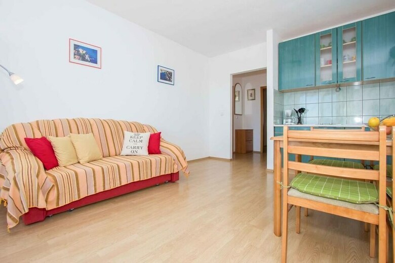 Sunny Apartments