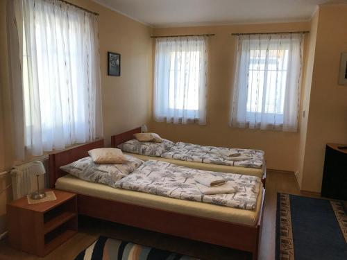 Hostal Avio Angels