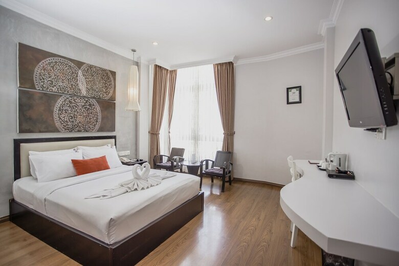 King Grand Boutique Hotel