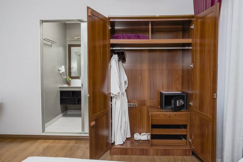 King Grand Boutique Hotel