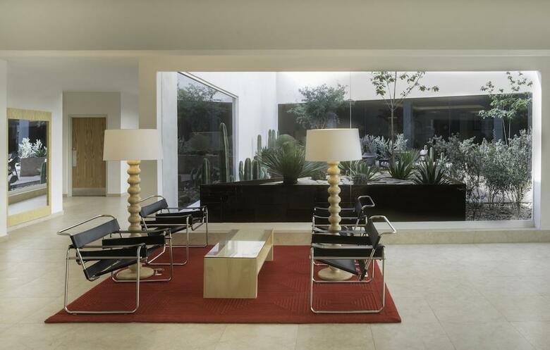 Hotel Fiesta Inn Monterrey Valle