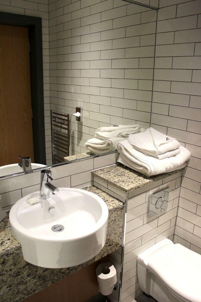 Hotel Cairn Newcastle
