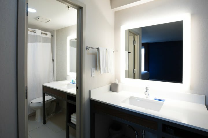 Hotel Holiday Inn Express Nashville Downtown