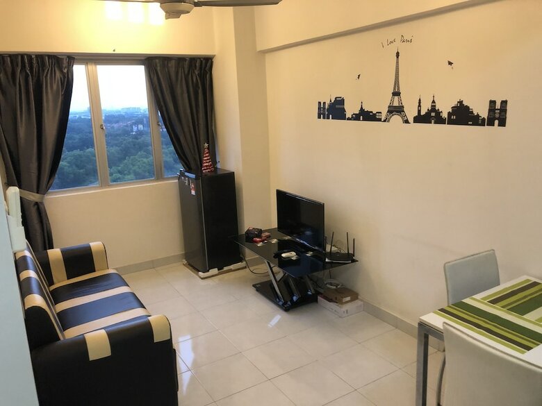 Apartamentos Cozy Homestay At Main Place