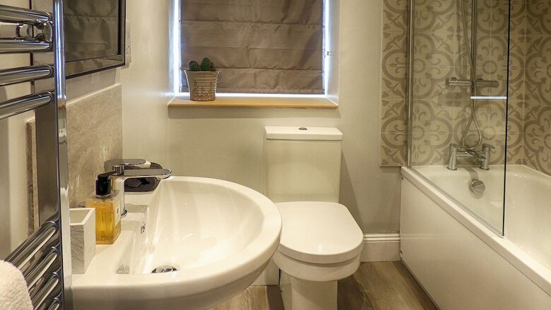 Cotswold Cottage Gems - Ivy Cottage