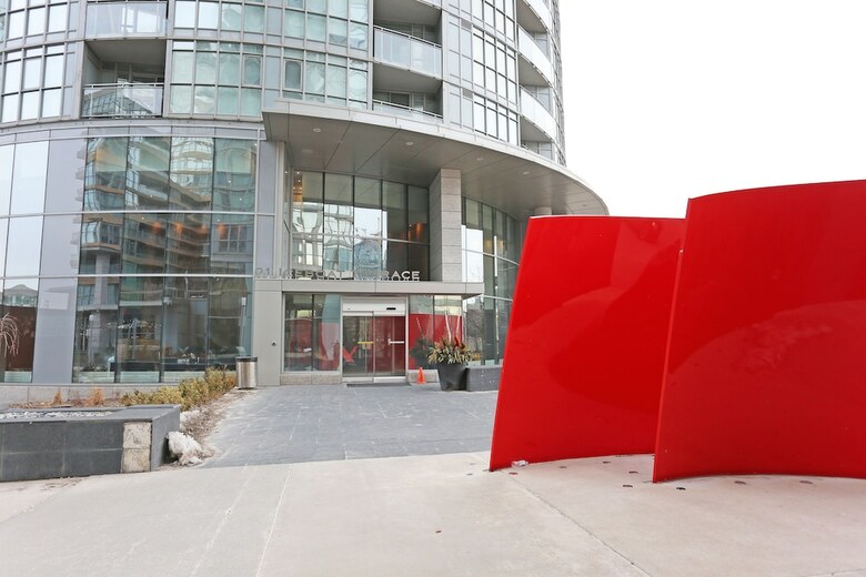 Apartamentos City Place Court Yard