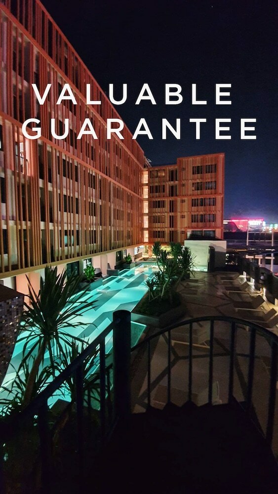 Prime Town - Posh & Port Hotel Phuket