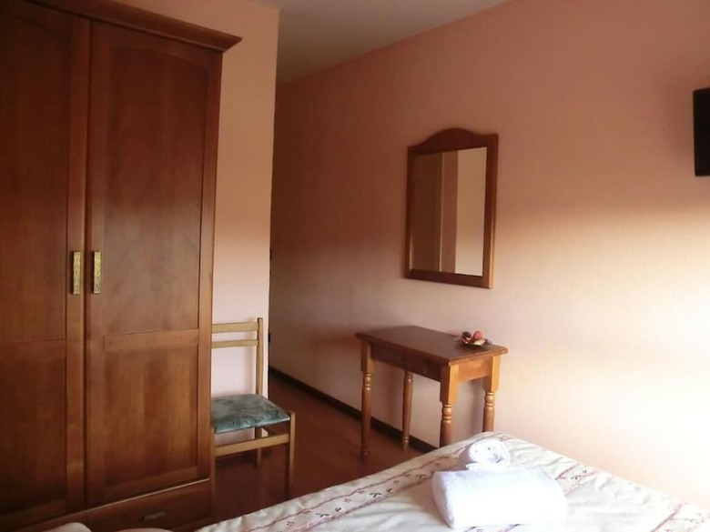 Hostal Torreblanca & Nuevo Eco Urbi�n
