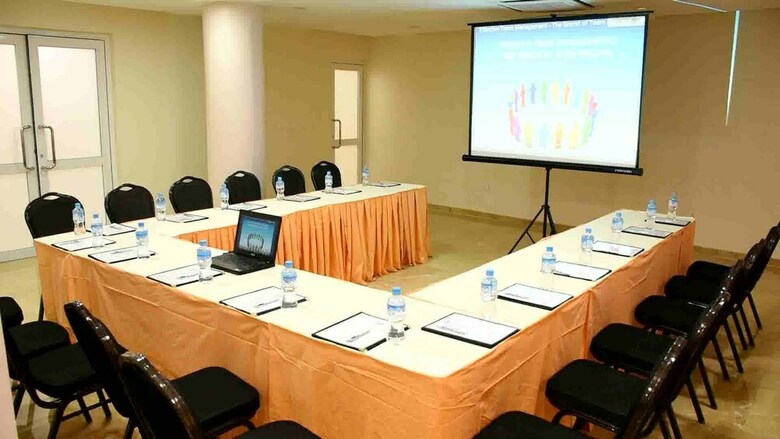Beland Hospitality Hotel And Tour