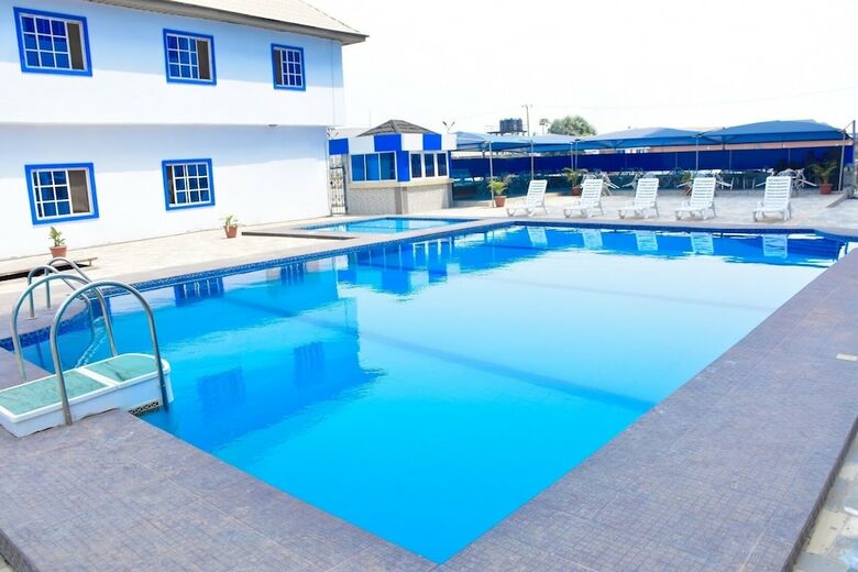 Beland Hospitality Hotel And Tour