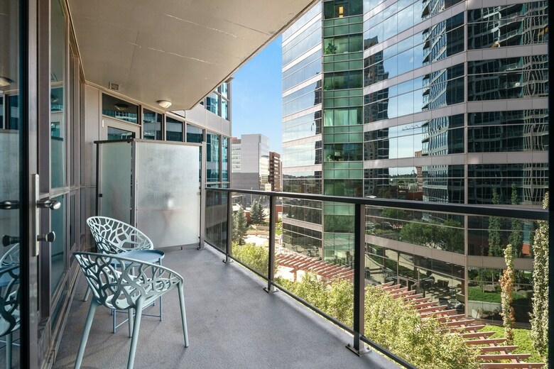 Apartamentos Simply Comfort. Modern Downtown Condos