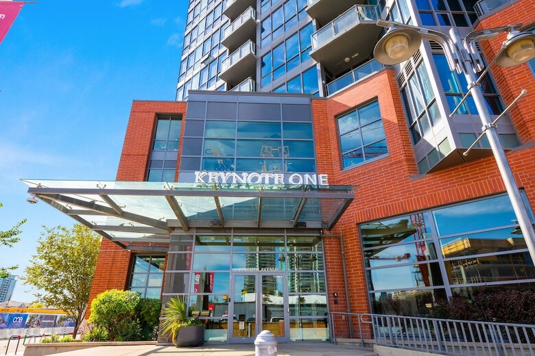 Apartamentos Simply Comfort. Modern Downtown Condos