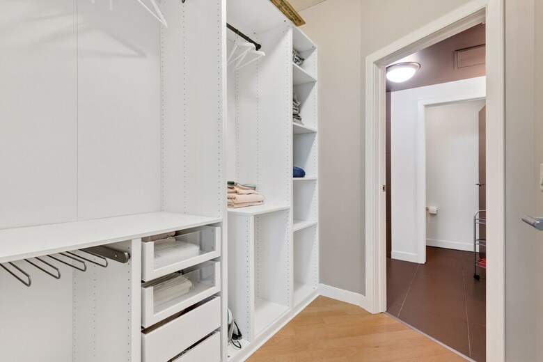 Apartamentos Simply Comfort. Modern Downtown Condos