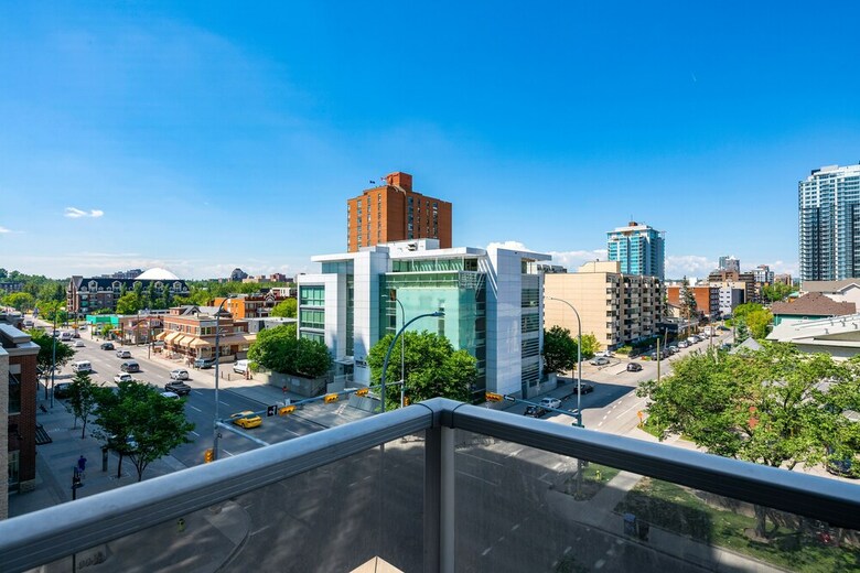 Apartamentos Simply Comfort. Modern Downtown Condos
