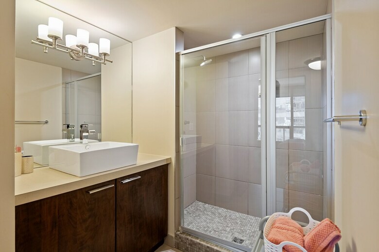 Apartamentos Simply Comfort. Modern Downtown Condos