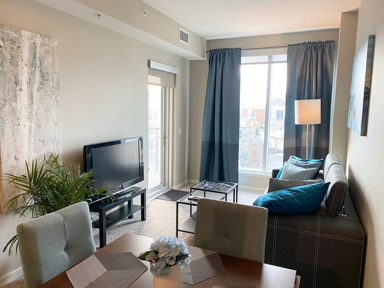 Apartamentos Simply Comfort. Modern Downtown Condos