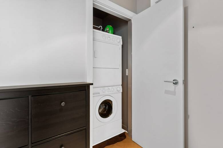 Apartamentos Simply Comfort. Modern Downtown Condos