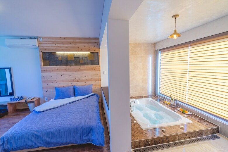 Hotel Shallstory