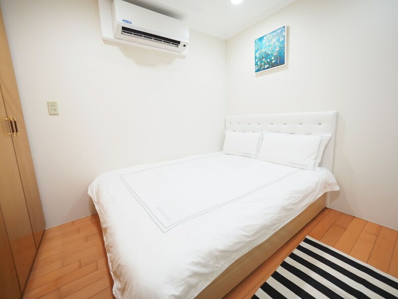 Apartamentos Next To Linjiang Night Market