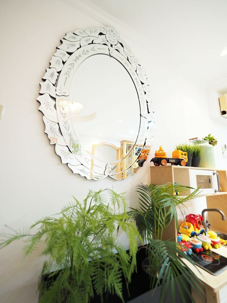 Apartamentos Next To Linjiang Night Market
