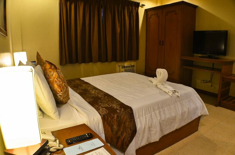 Subic Waterfront Resort And Hotel