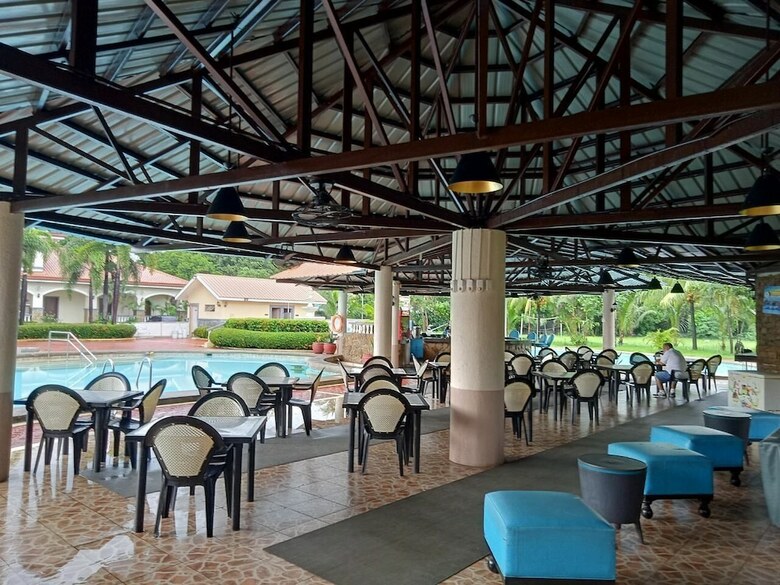 Subic Waterfront Resort And Hotel