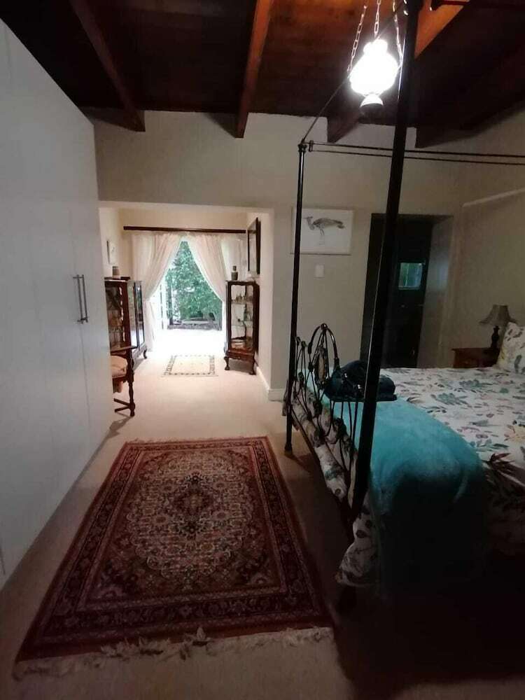 Hotel Fiore Guest Accommodation