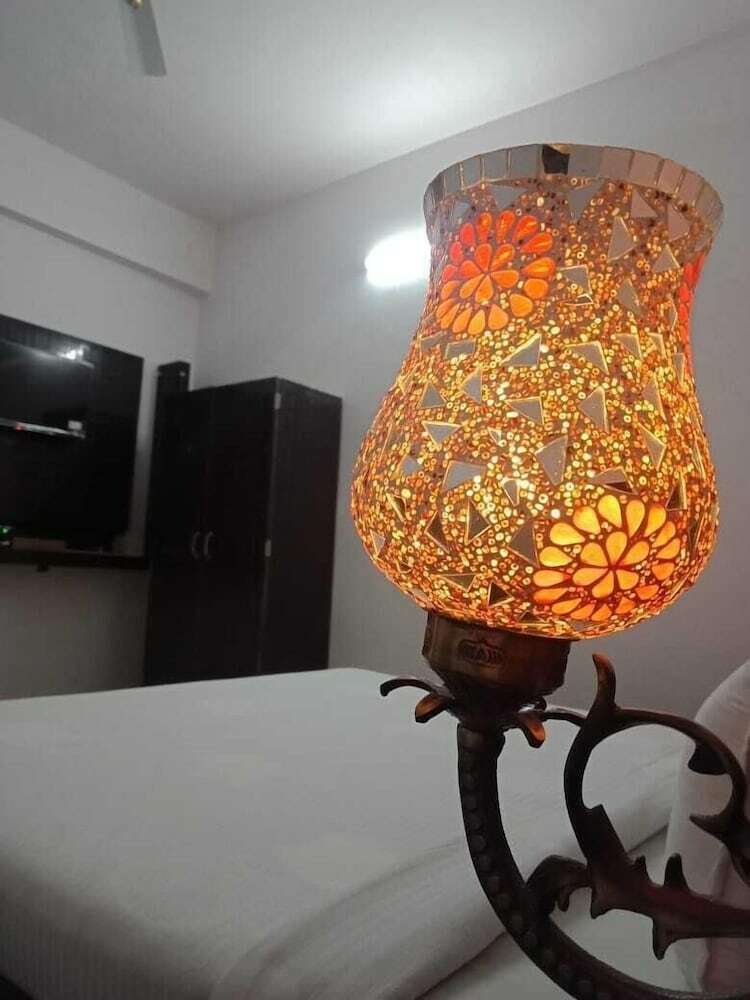 Hotel Kirti Palace