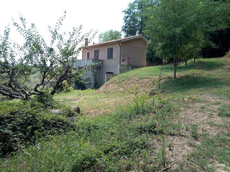Agroturismo I Girasoli Di Lari