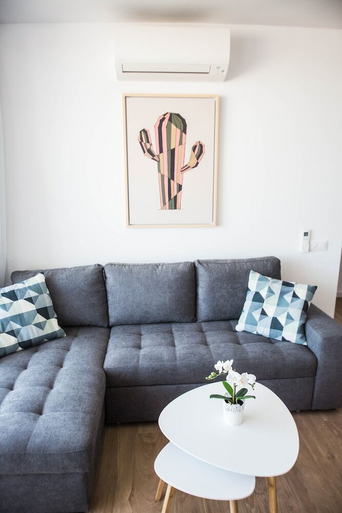 Endless Summer Apartment, Fresh Style And Sea Views